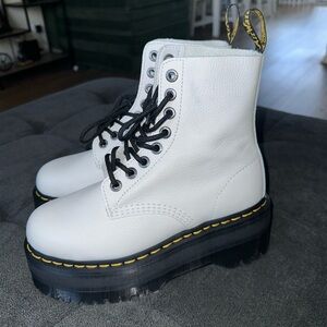 Dr. Martens 1460 Pascal Max White boots platform
